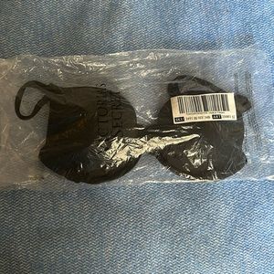 NWT Victorias Secret Pink Wear Everywhere Lightly Lined T Shirt bra 34B